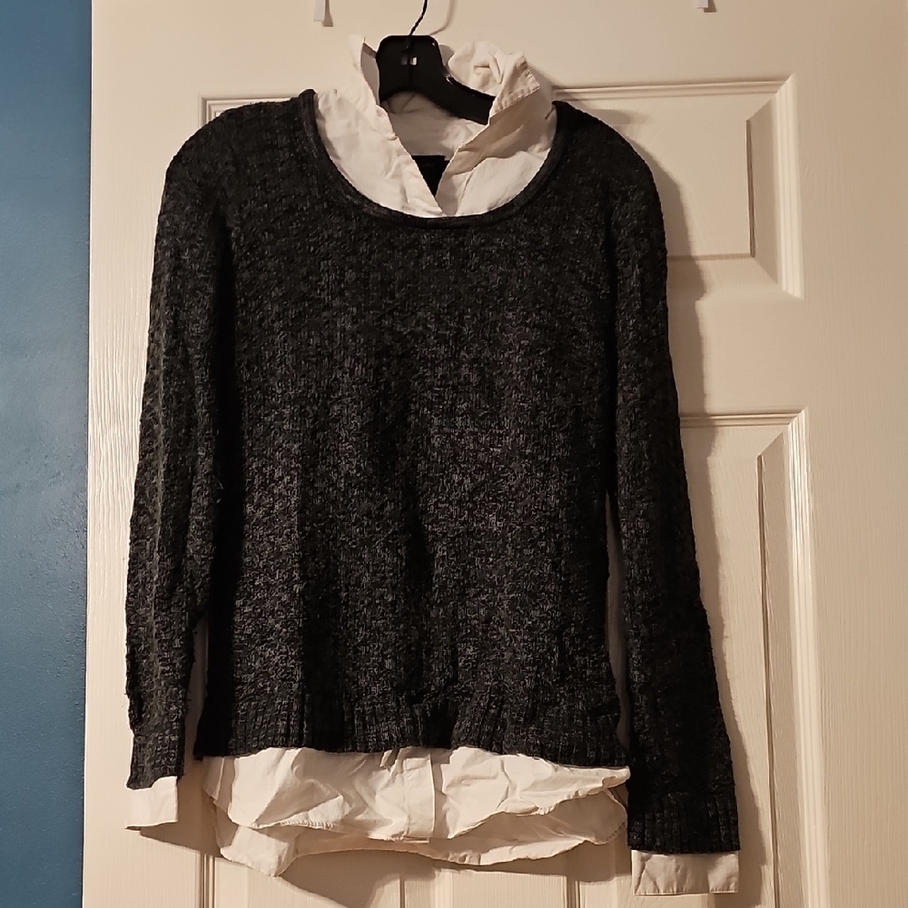 Women's Black Sweater with White Collar